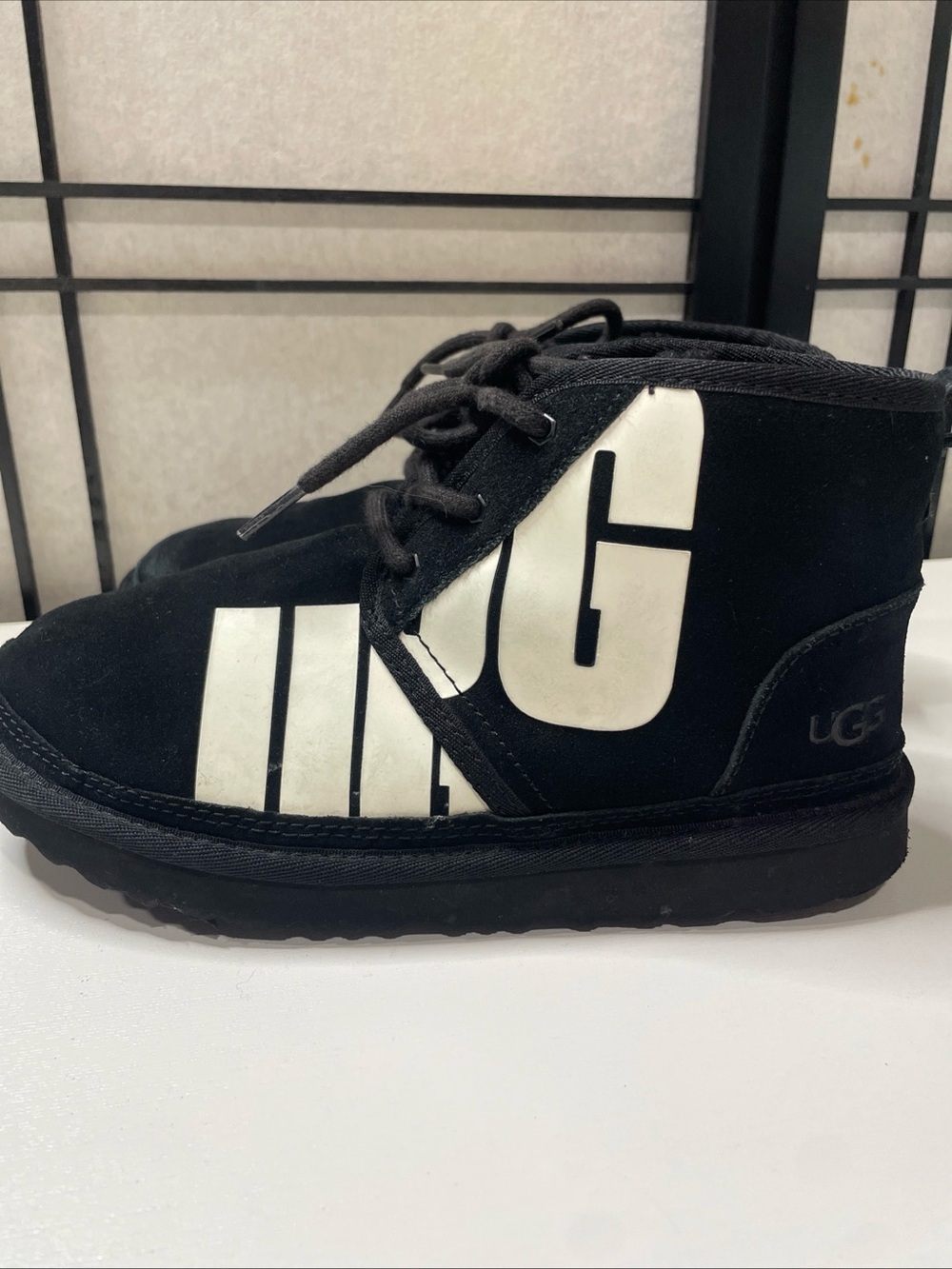 UGG Neumel Chopd Boots Black Suede Women's USA 5 - EU 37 Unisex Chukka - Picture 4 of 10